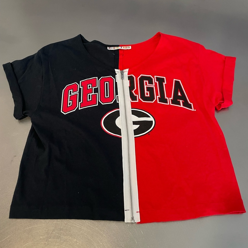 Georgia split zip front short sleeve T-shirt